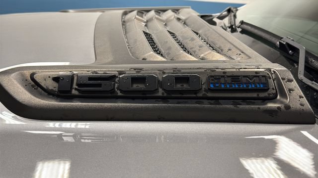 Used 2024 RAM 1500 Laramie AWD/4WD image 43