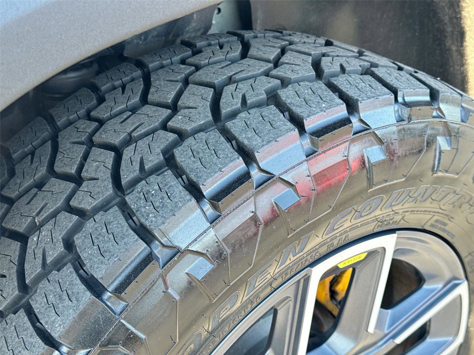 Used 2022 Rivian R1T Launch Edition image 32