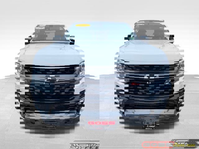 Used 2021 Chevrolet Colorado Z71 w/ Safety Package image 2