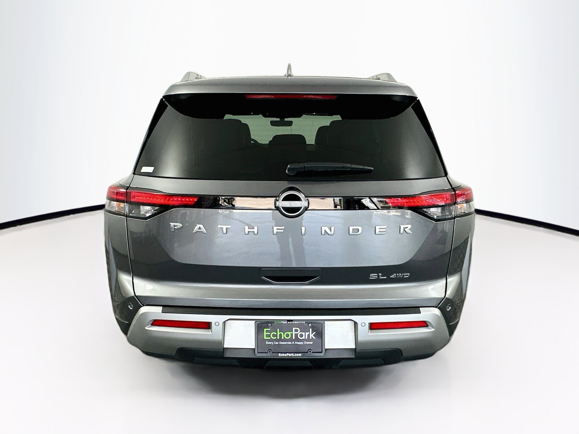 Used 2025 Nissan Pathfinder SL AWD/4WD image 7