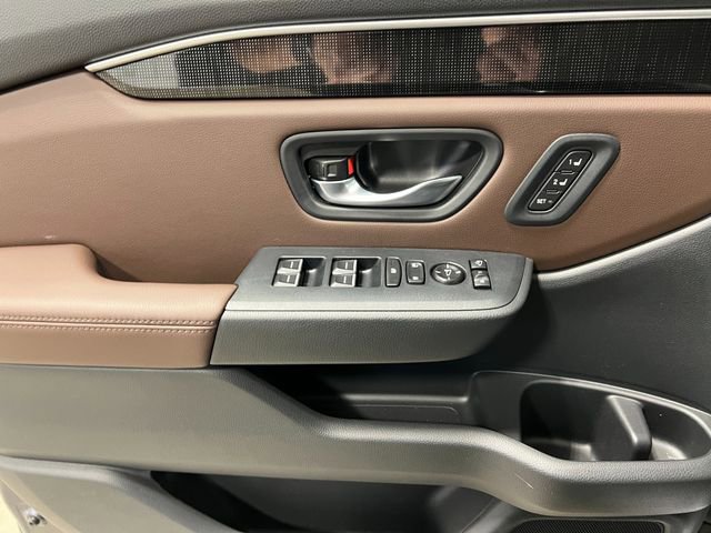 New 2025 Honda Pilot Elite image 17