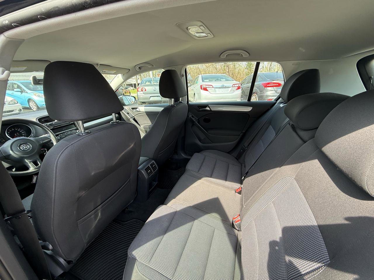 Used 2013 Volkswagen Golf 4-Door image 19