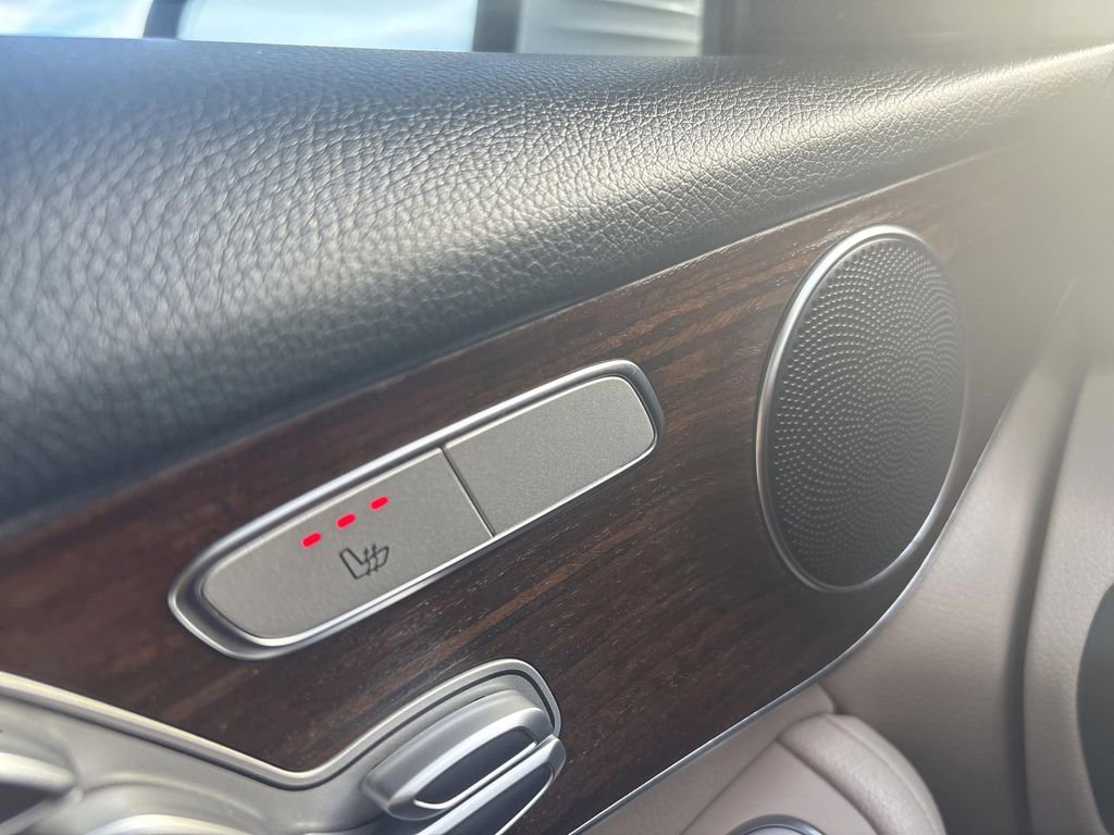 Used 2022 Mercedes-Benz GLC 300 GLC 300 image 8