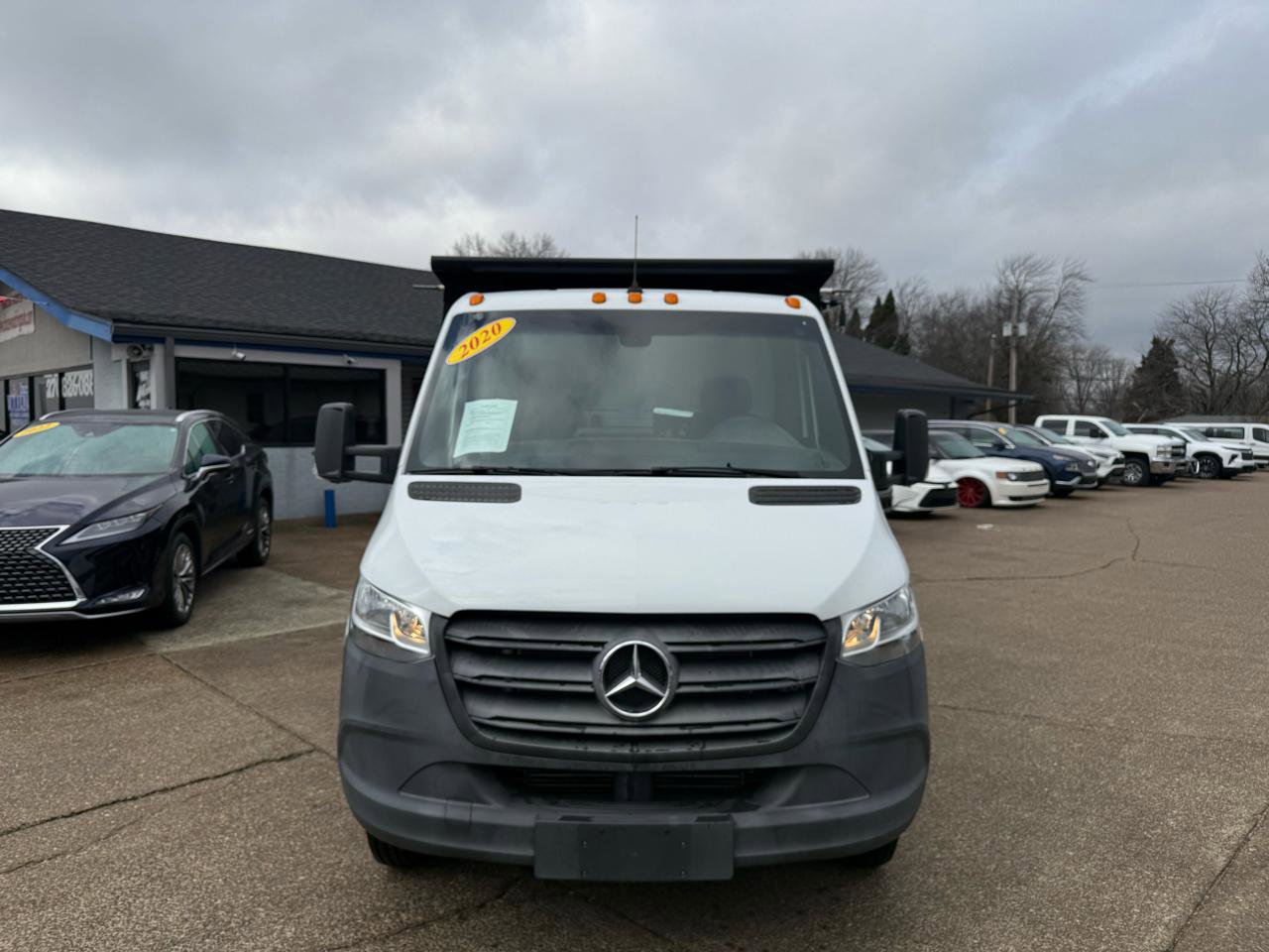 Used 2020 Mercedes-Benz Sprinter 4500 w/ Driver Convenience Package image 2