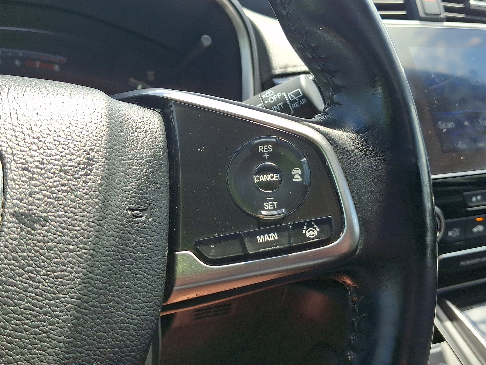 Used 2018 Honda CR-V Touring image 24