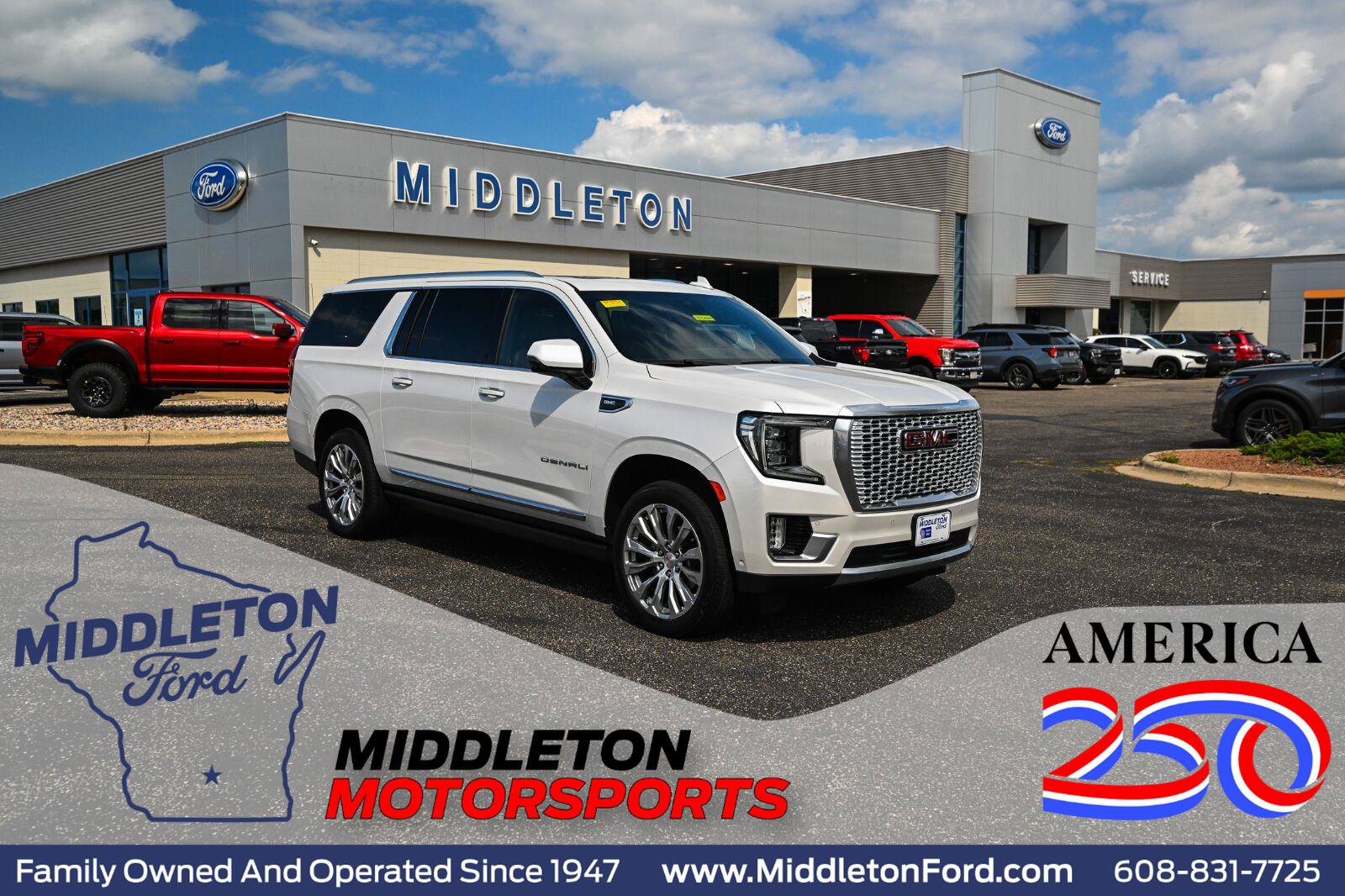 Used 2024 GMC Yukon XL Denali w/ Denali Reserve Package AWD/4WD image 1