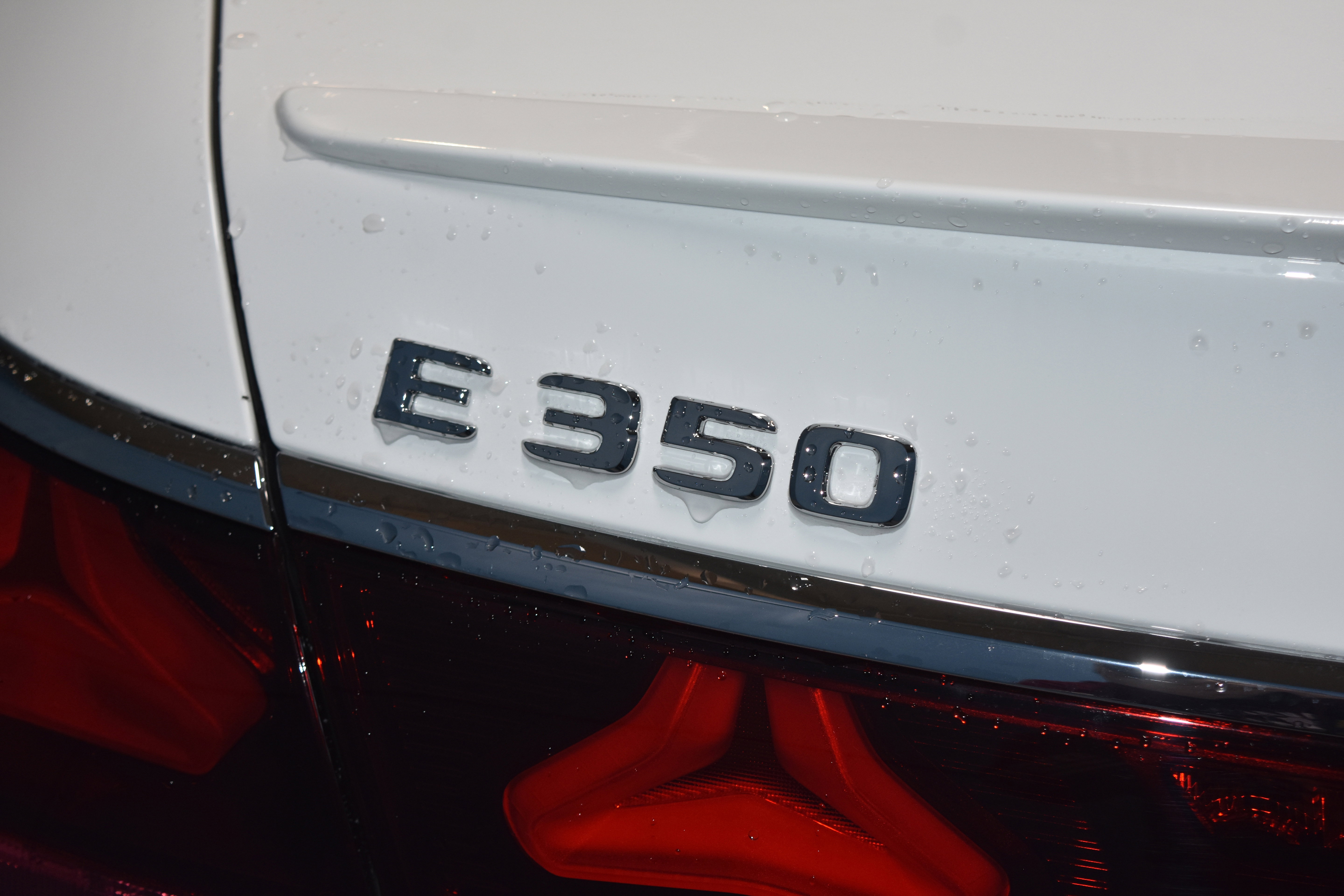 New 2026 Mercedes-Benz E 350 4MATIC Sedan image 23