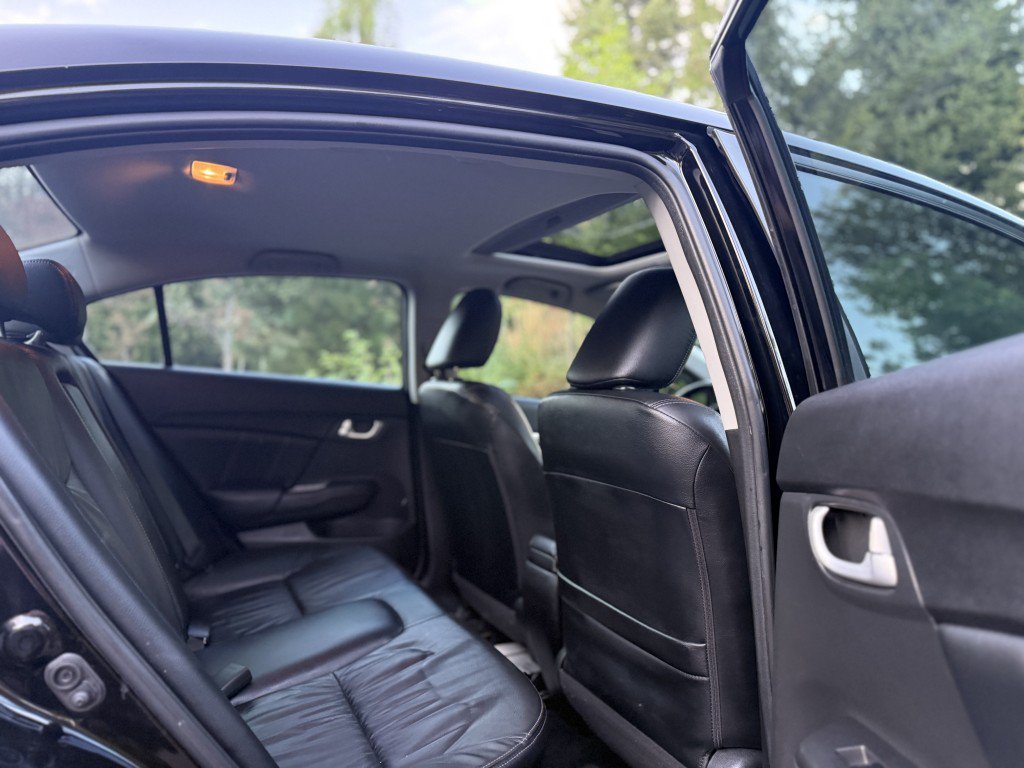 Used 2015 Honda Civic EX-L image 19