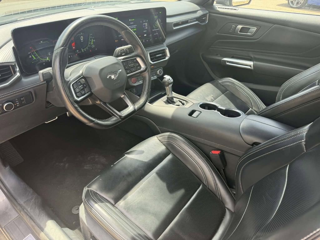 Used 2024 Ford Mustang Premium RWD image 7