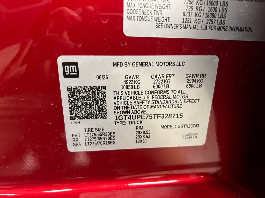 New 2026 GMC Sierra 2500 AT4 w/ AT4 Premium Plus Package AWD/4WD image 28