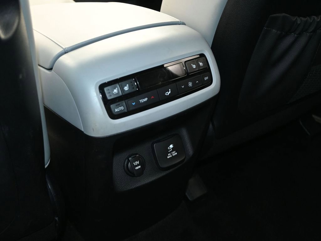 Used 2023 Hyundai Palisade SEL image 16