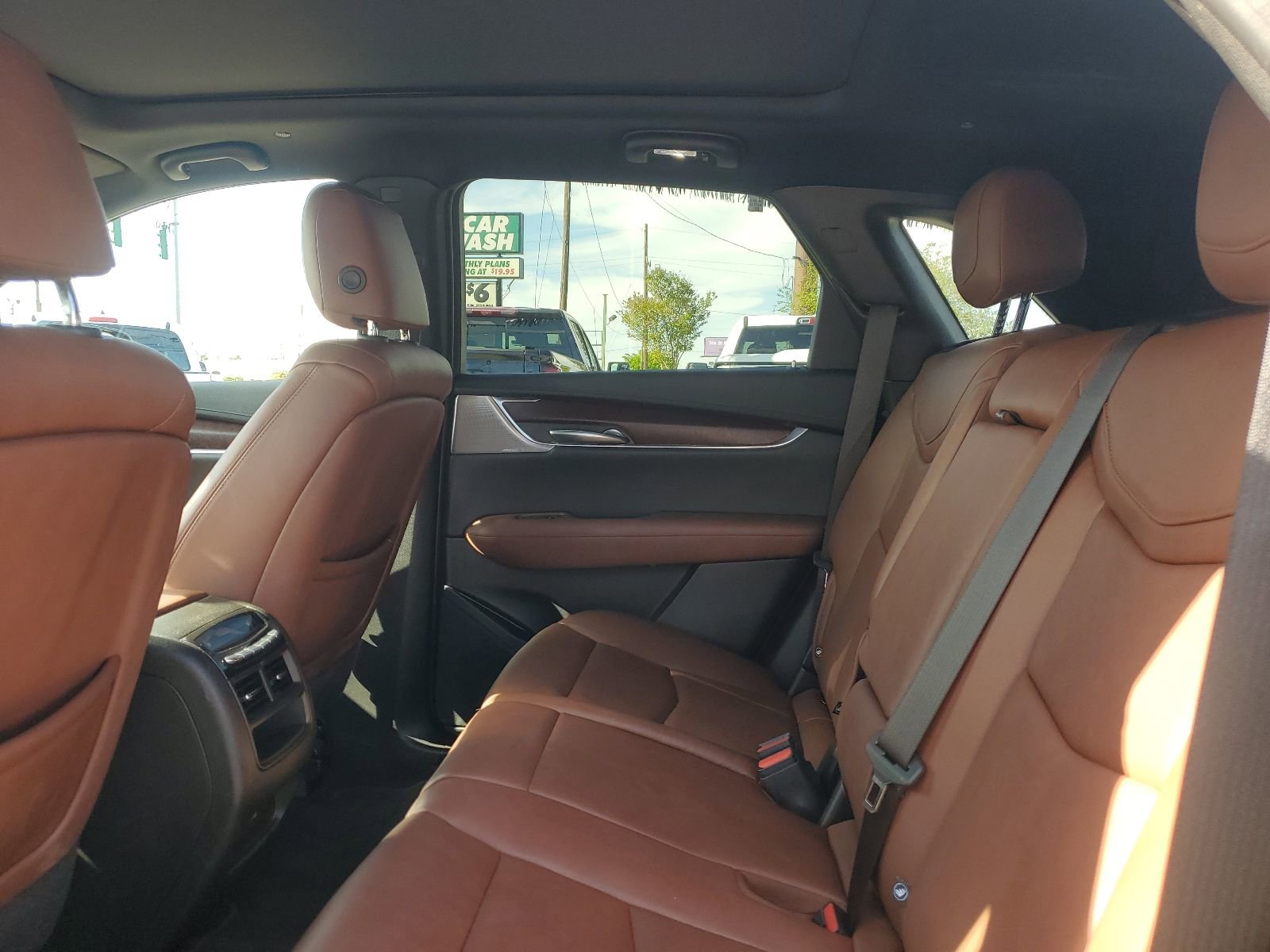 Used 2023 Cadillac XT5 Premium Luxury w/ Technology Package image 12