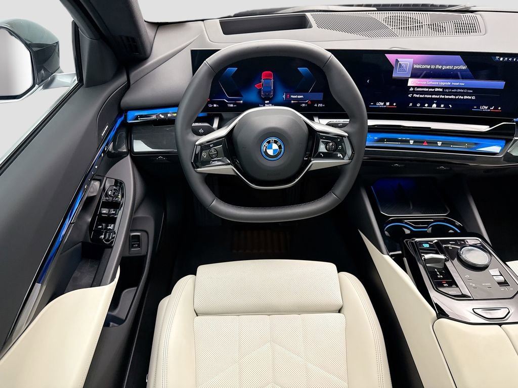 Certified 2026 BMW i5 eDrive40 w/ Premium Package RWD image 10