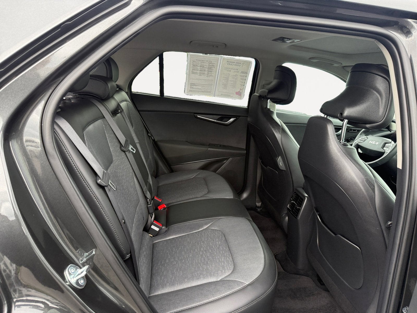 Used 2023 Kia Niro Wave w/ Wave Preserve Package FWD image 18