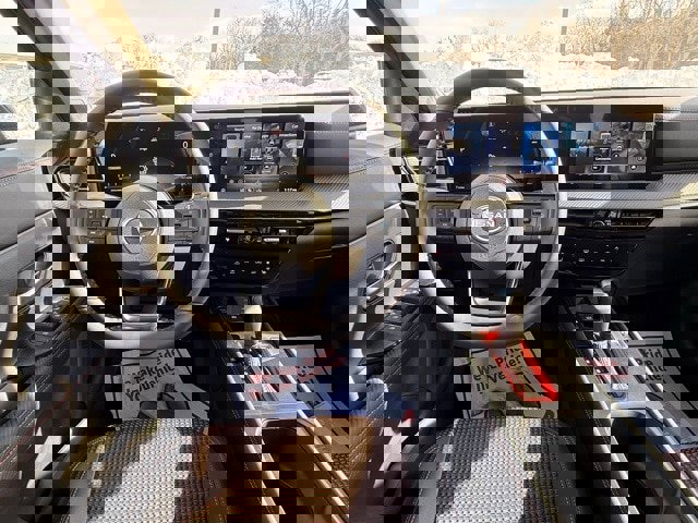 New 2026 Nissan Kicks SR w/ Cold Weather Package image 19