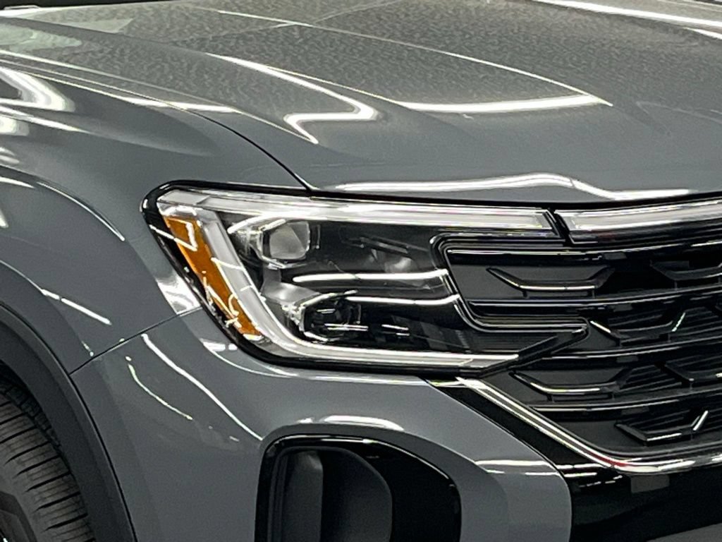 New 2026 Volkswagen Atlas Cross Sport SE AWD/4WD image 43