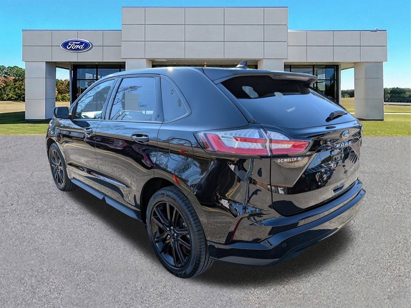 Certified 2024 Ford Edge ST-Line AWD/4WD image 6