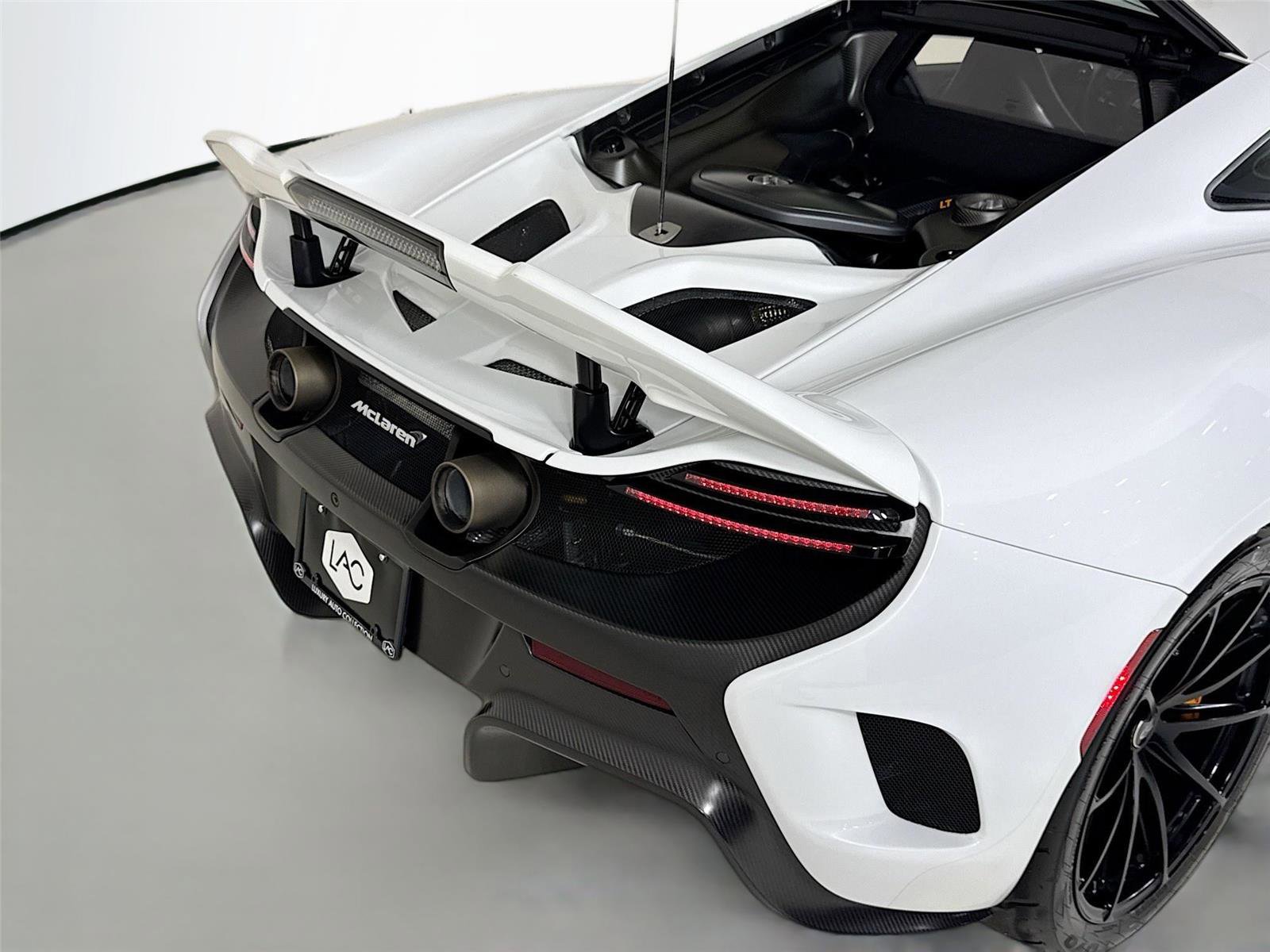 Used 2016 McLaren 675LT Coupe image 32