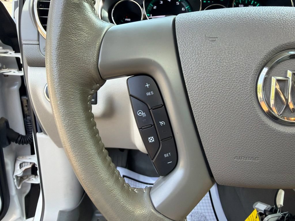 Used 2016 Buick Enclave Premium w/ Experience Buick Package FWD image 23