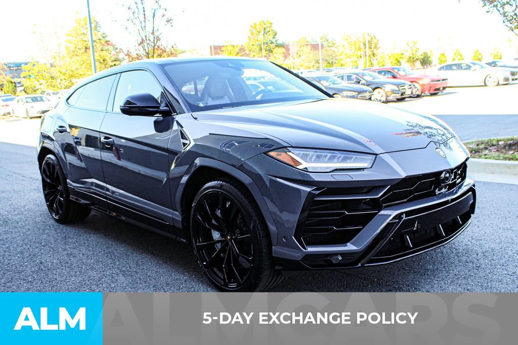 Used 2022 Lamborghini Urus image 4