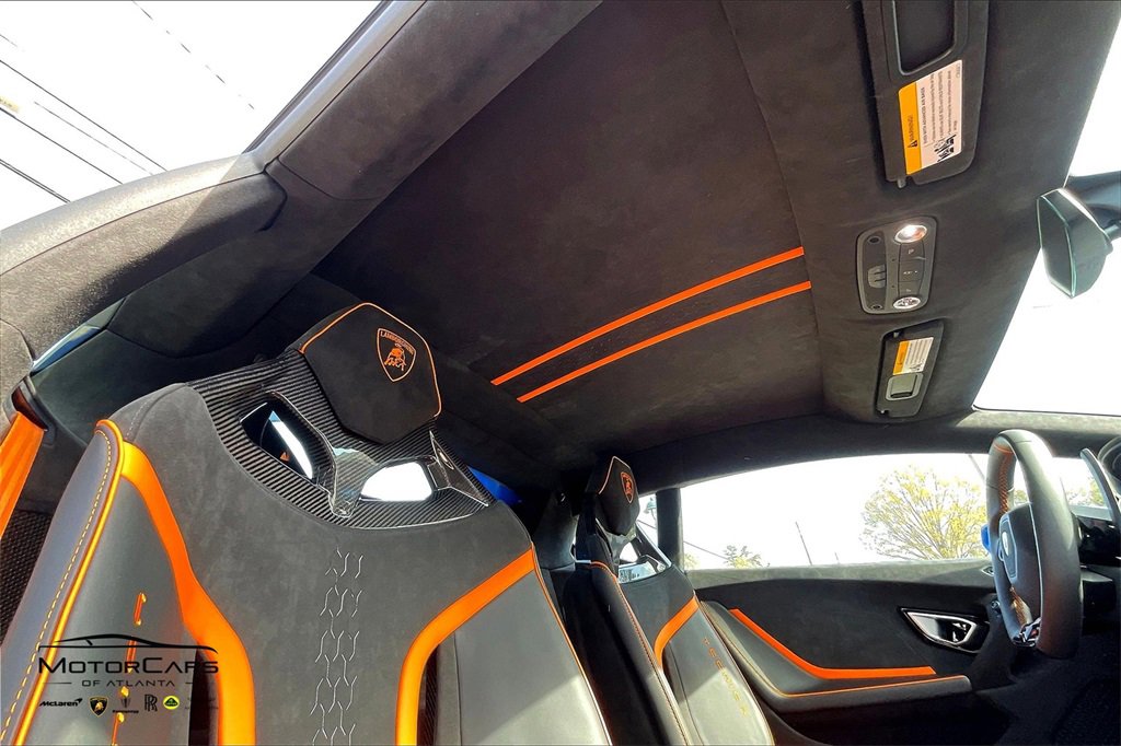 Used 2024 Lamborghini Huracan Tecnica image 16