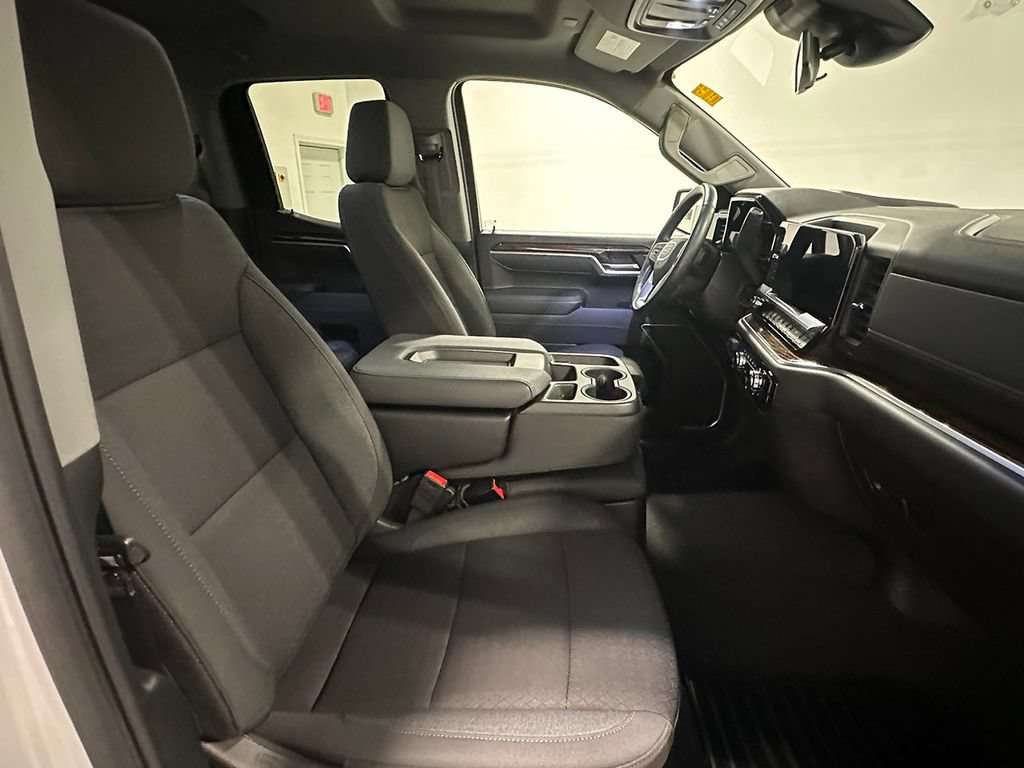 Used 2025 GMC Sierra 1500 Elevation AWD/4WD image 29