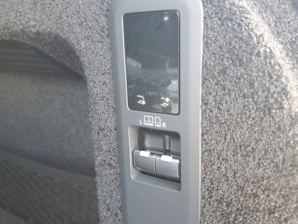New 2026 Land Rover Range Rover SE AWD/4WD image 30