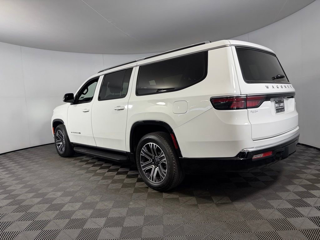 Certified 2025 Jeep Wagoneer L 4WD image 9