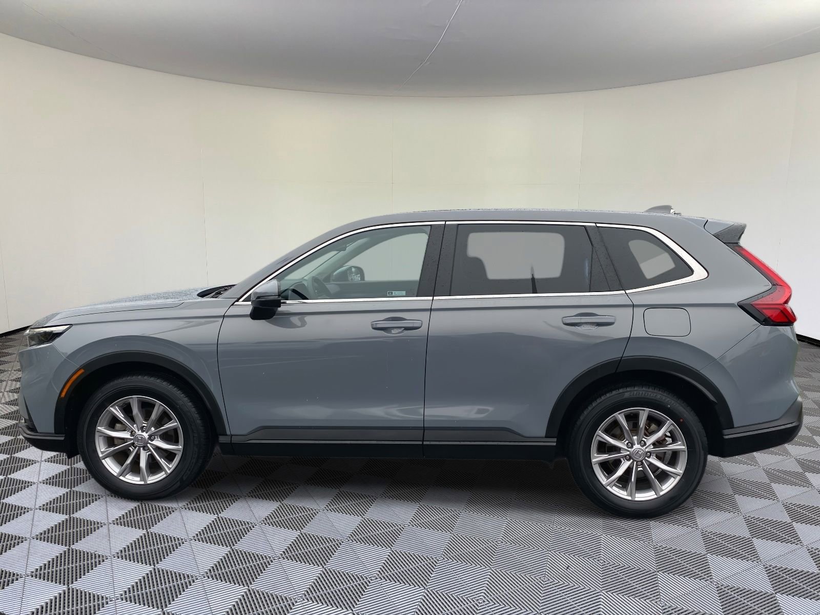 Certified 2024 Honda CR-V EX image 8