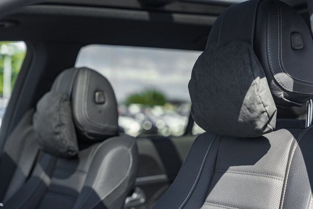 New 2026 Mercedes-Benz GLS 450 4MATIC image 40