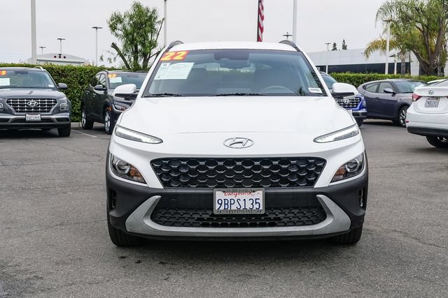Certified 2022 Hyundai Kona SEL AWD/4WD image 2