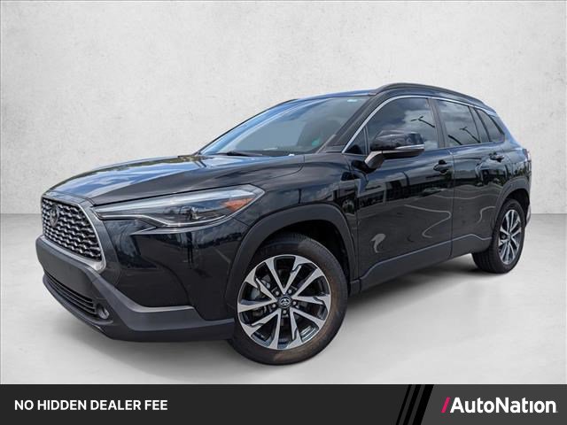 Used 2022 Toyota Corolla Cross XLE AWD/4WD image 1