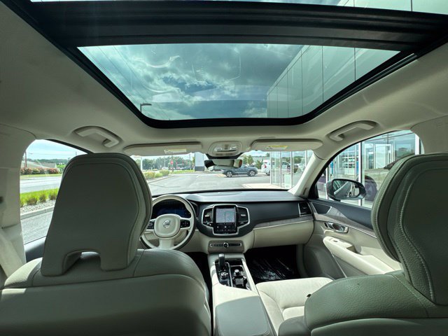 Certified 2023 Volvo XC90 B6 Plus w/ Protection Package AWD/4WD image 18