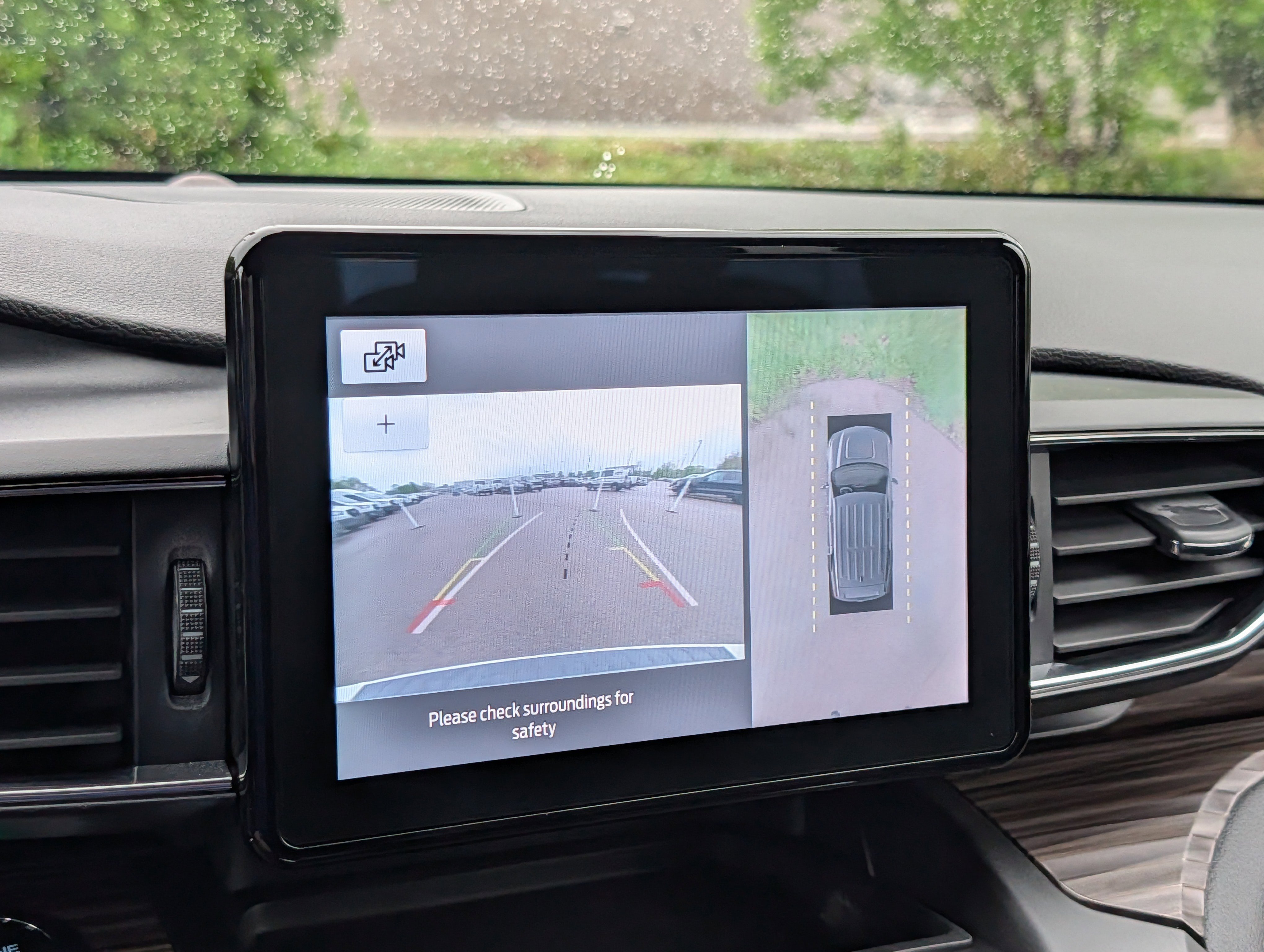 Used 2020 Ford Explorer Limited image 20