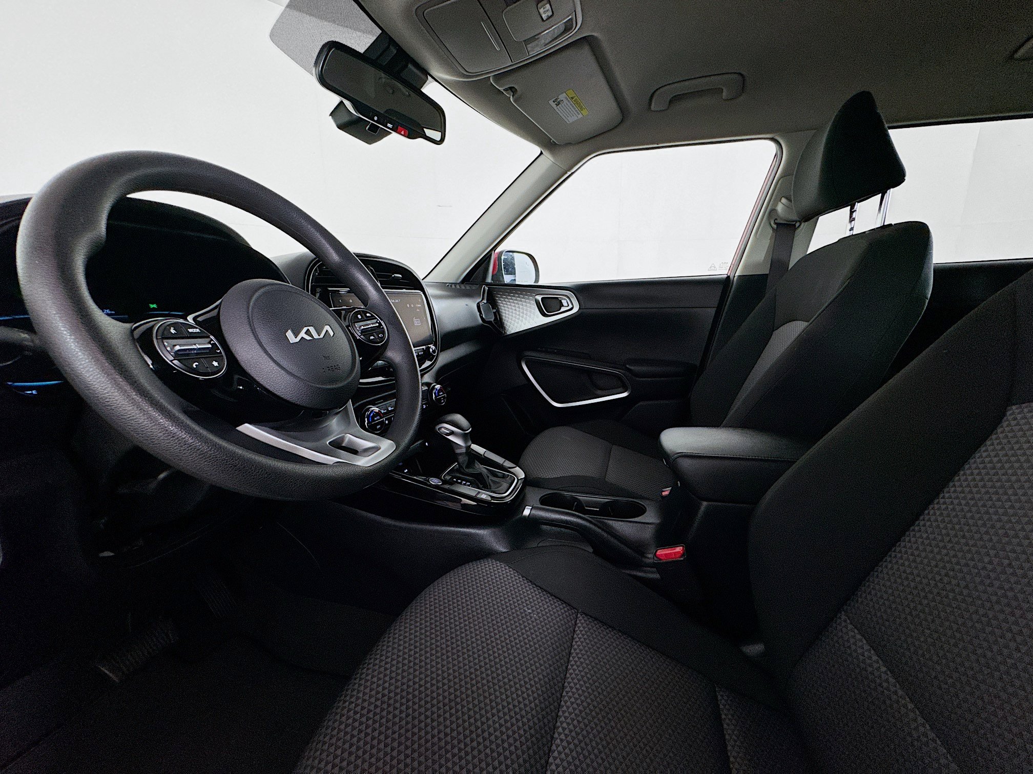 Used 2025 Kia Soul S FWD image 20