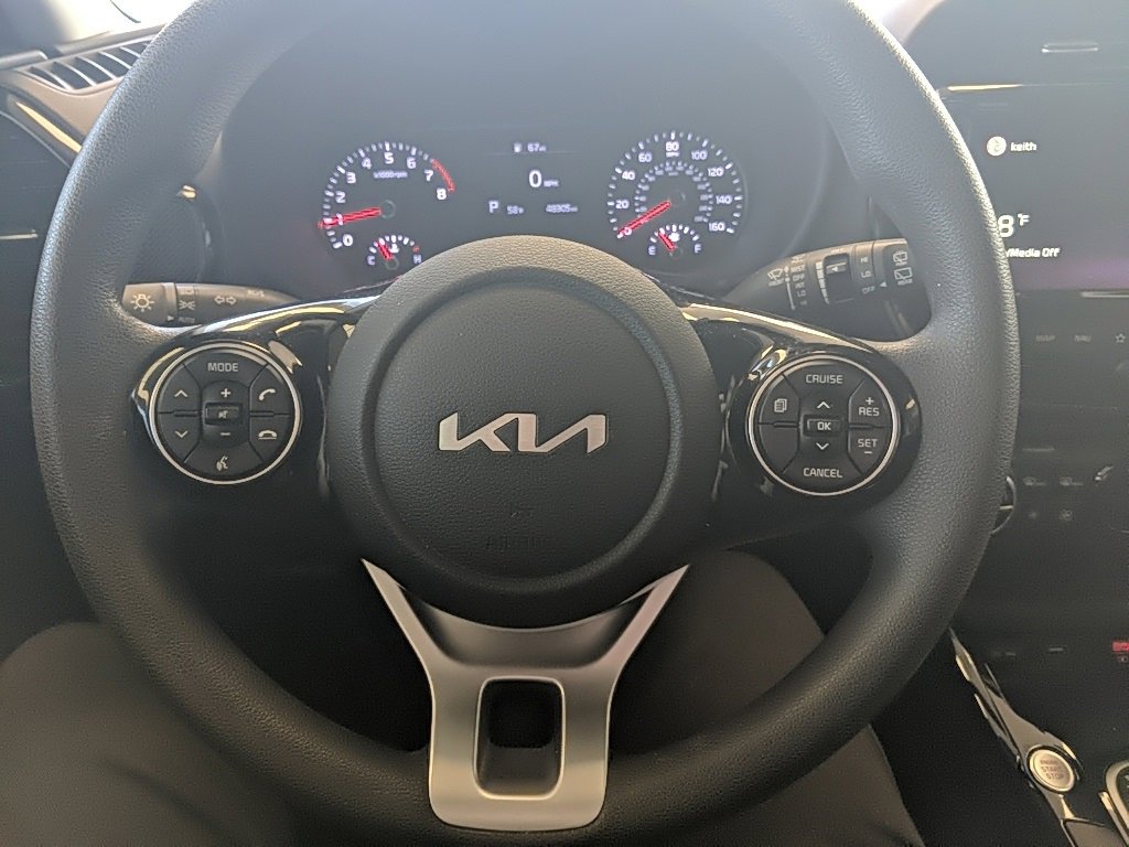 Used 2022 Kia Soul S image 13