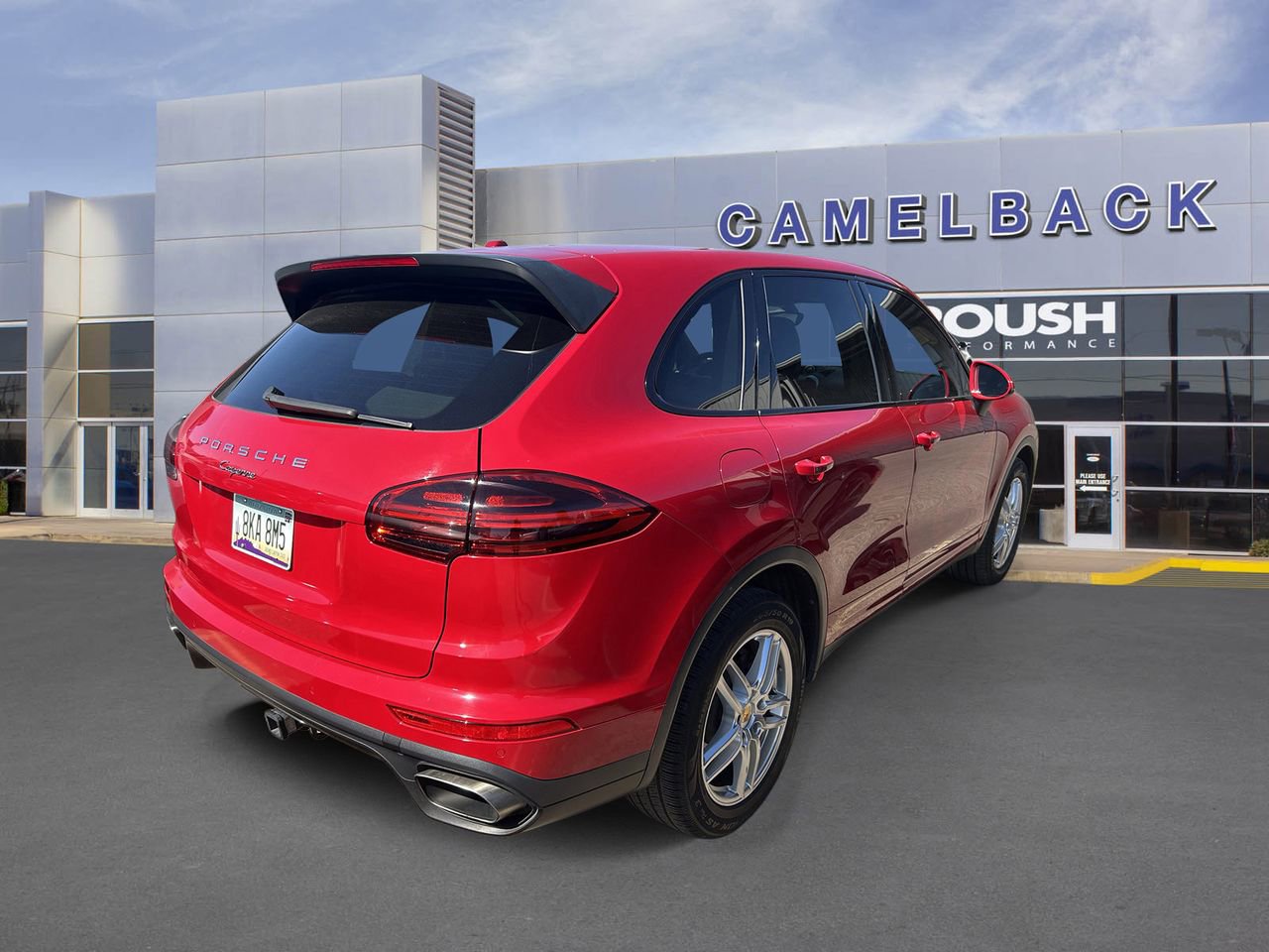 Used 2016 Porsche Cayenne AWD/4WD image 5