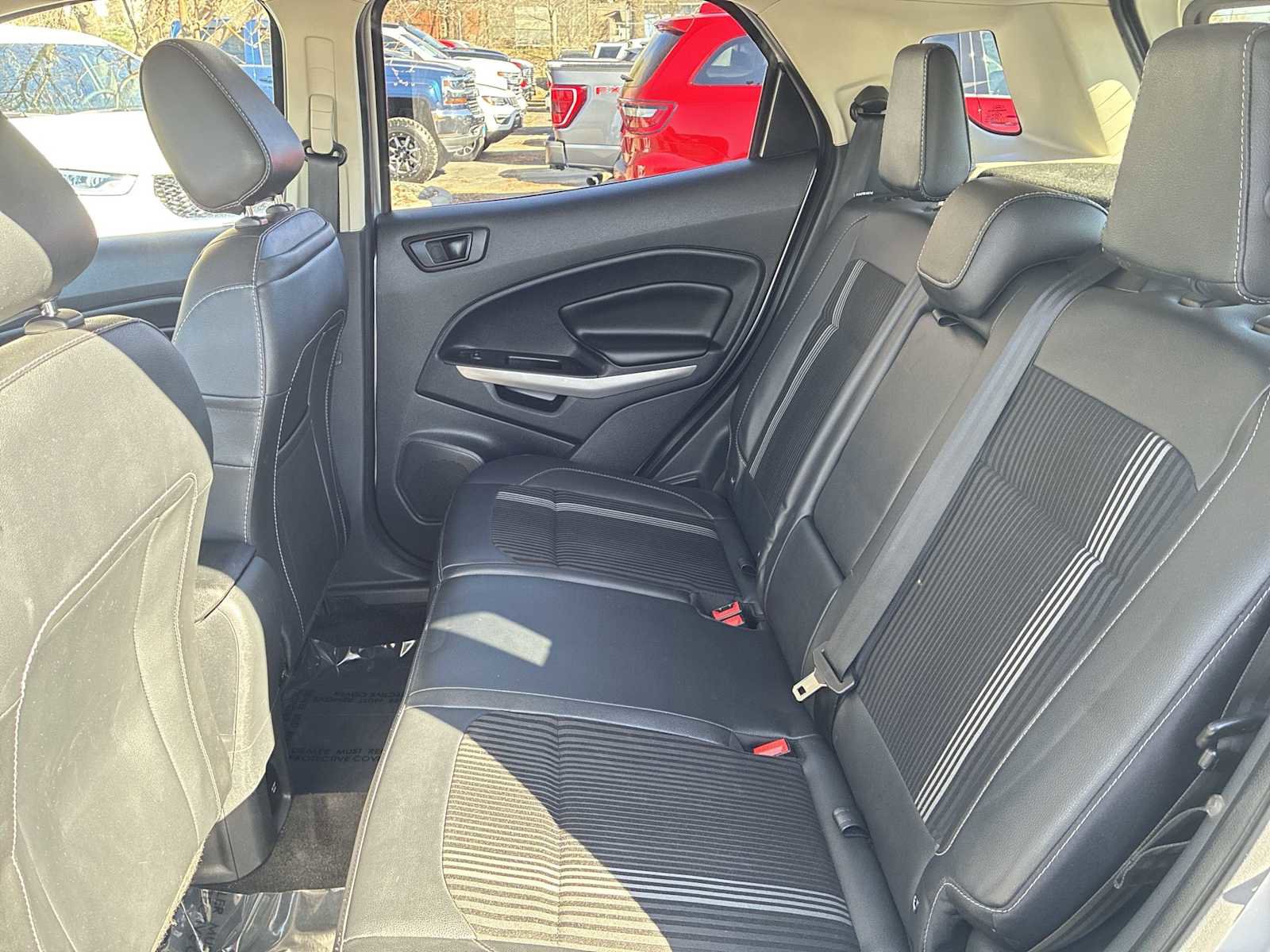 Used 2020 Ford EcoSport SES image 24