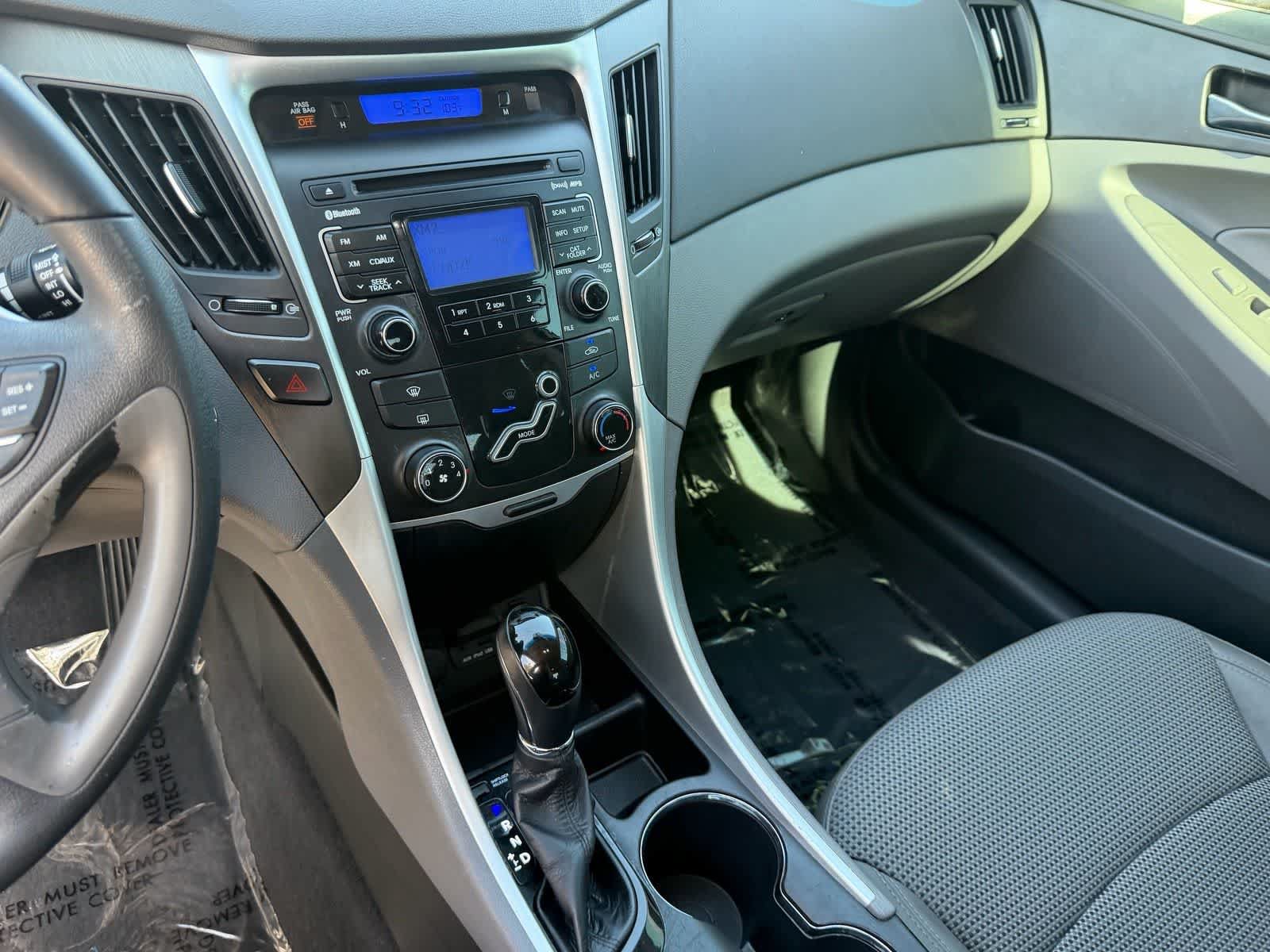 Used 2011 Hyundai Sonata SE FWD image 25