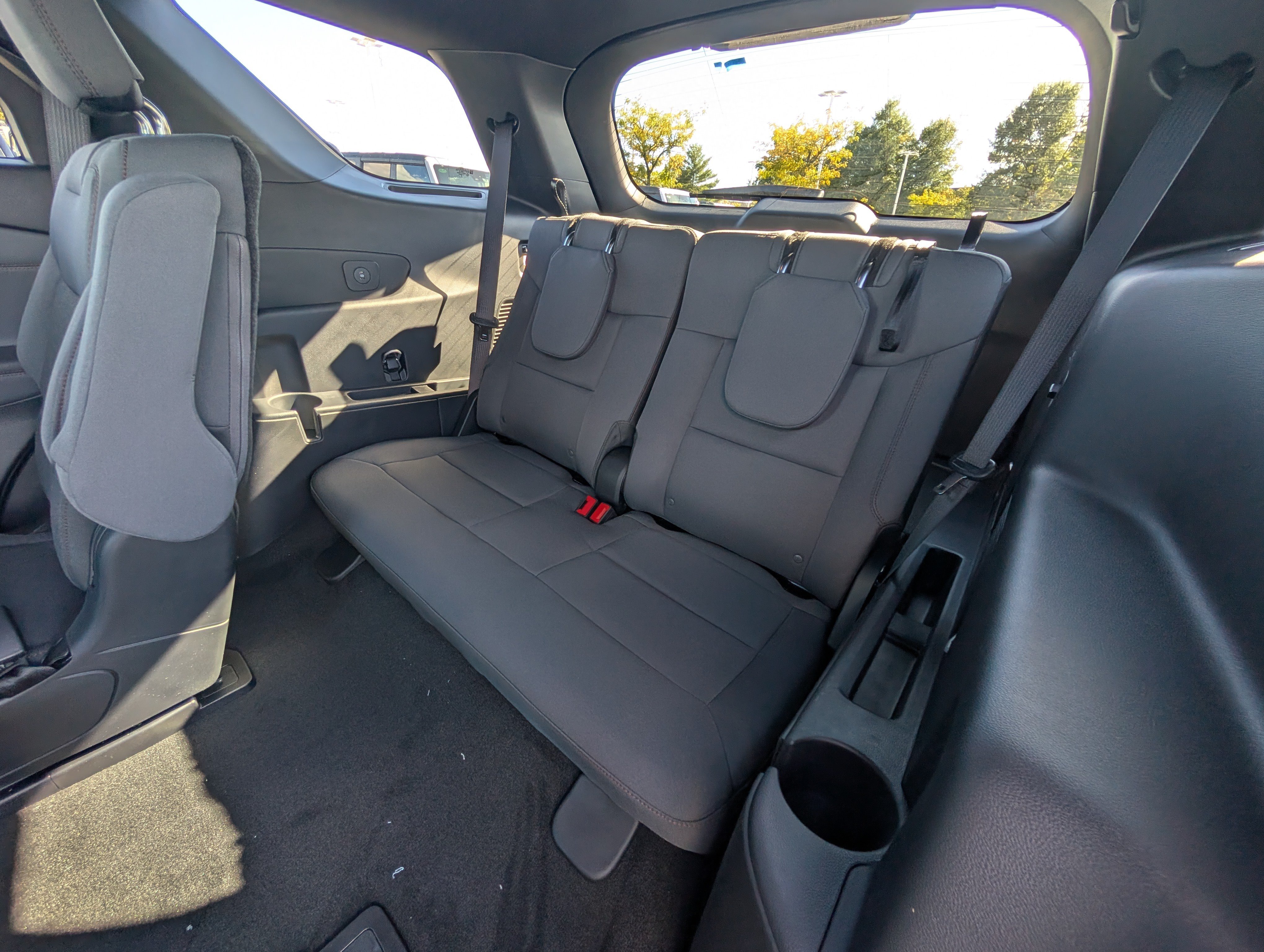 New 2027 Ford Explorer Active AWD/4WD image 11