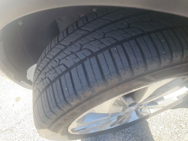 Used 2018 Buick Encore Preferred FWD image 27
