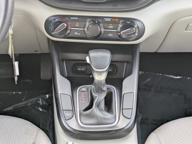 Used 2020 Kia Soul LX FWD image 18