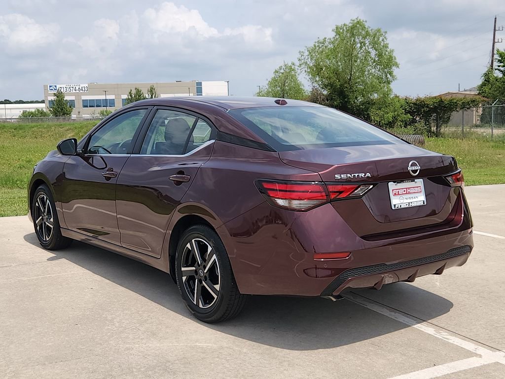 Used 2025 Nissan Sentra SV FWD image 7