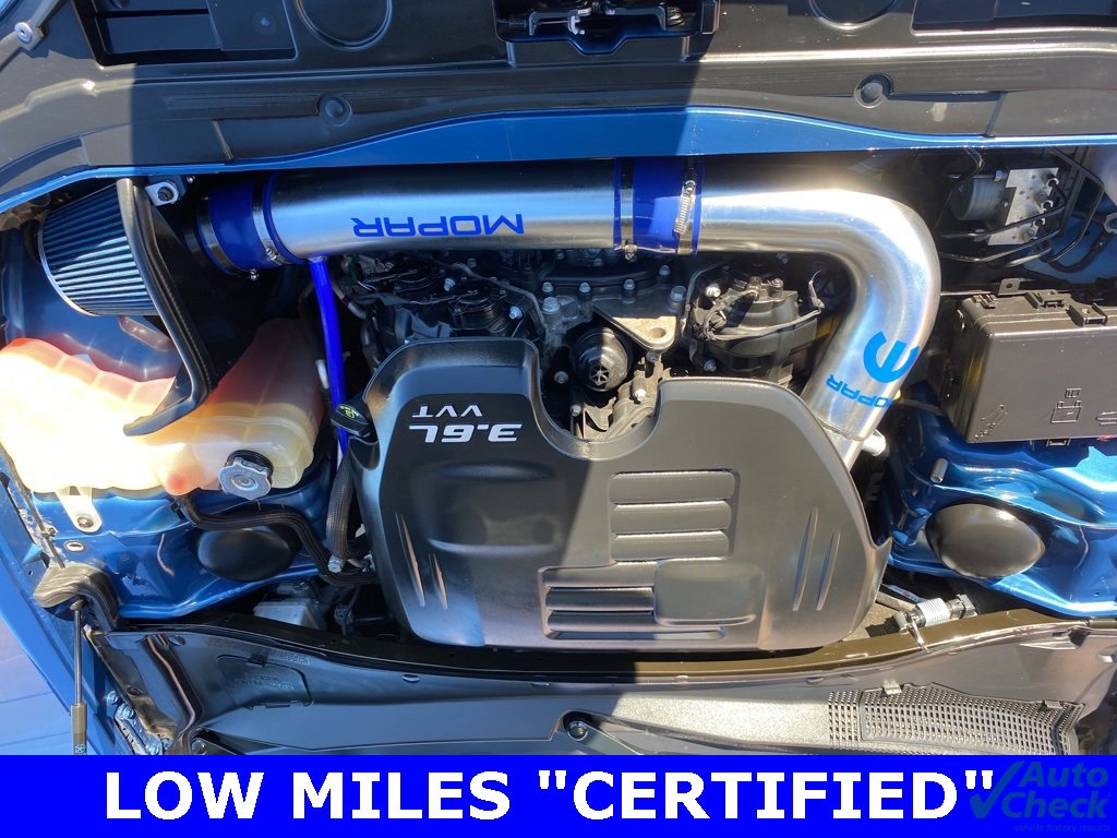 Used 2021 Chrysler 300 Touring w/ Sport Appearance Package image 38