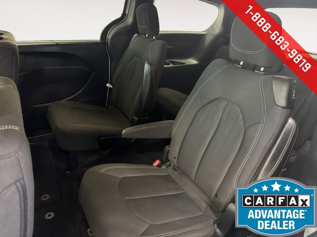 Used 2019 Chrysler Pacifica Touring Plus w/ Advanced Safetytec Group image 22