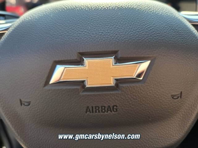 New 2027 Chevrolet Traverse LT w/ Driver Confidence Package FWD image 14
