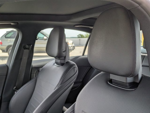 Used 2023 Mercedes-Benz C 300 4MATIC Sedan image 14