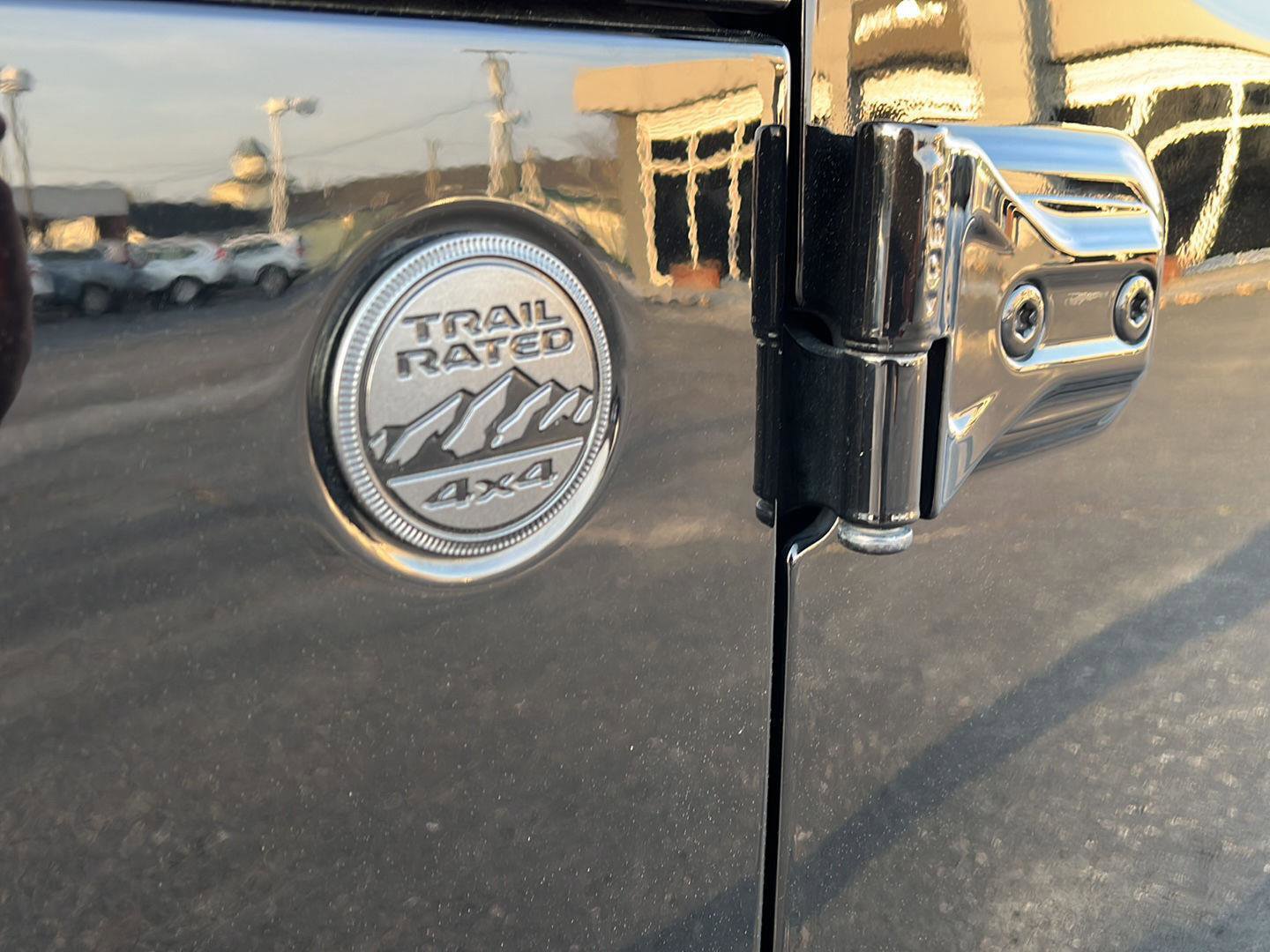 Used 2023 Jeep Wrangler Sport image 5