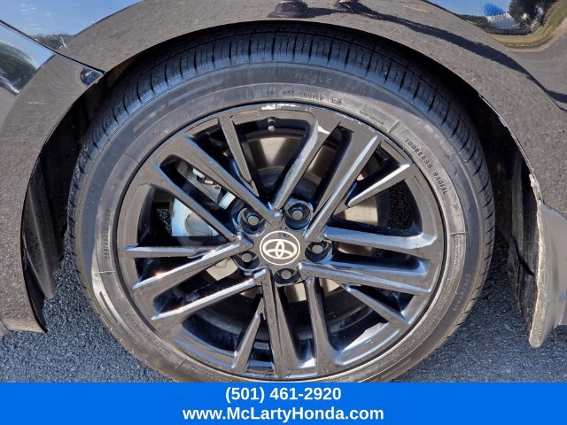 Used 2025 Toyota Camry SE FWD image 18