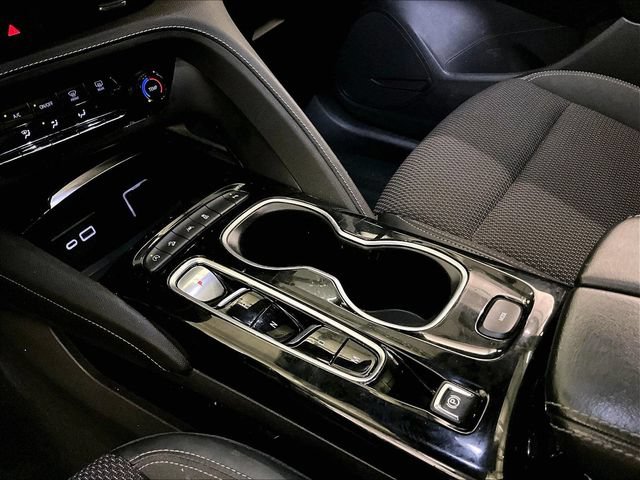 Used 2021 Buick Envision Preferred AWD/4WD image 16